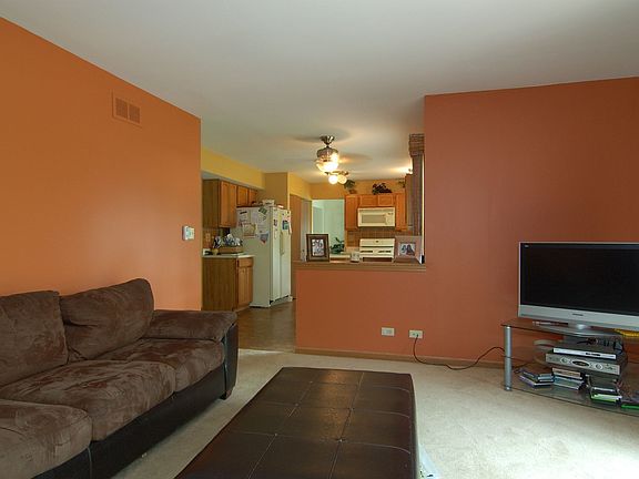5th image of 3123 Gresham Ln W