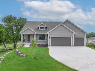 23811 W 59th Ter, Shawnee, KS 66226