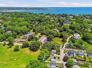 10 Kerins Ter, Newport, RI 02840