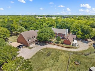 6942 Indian Wells Rd, Sanger, TX 76266