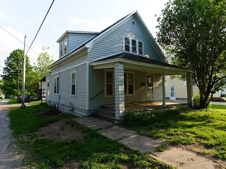 40 E Fayette St — Photo 17