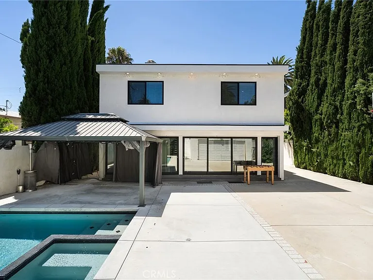 4630 Cedros Ave — Photo 50