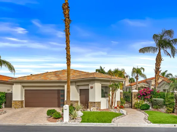 936 Mesa Grande Dr, Palm Desert, CA 92211