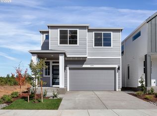 17499 SW Grand Ave, Tigard, OR 97140