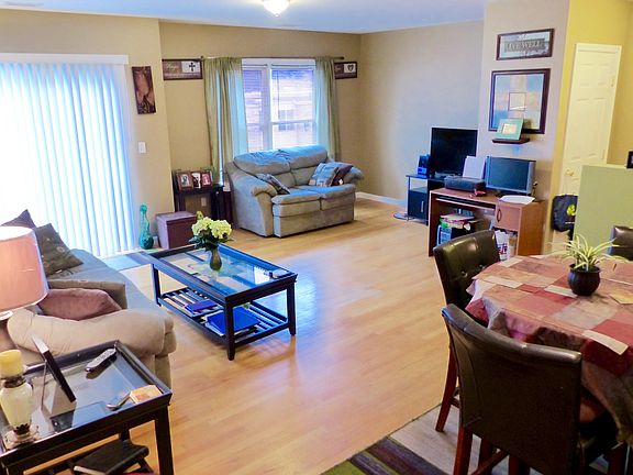 5th image of 84 Aborn St Unit 1401