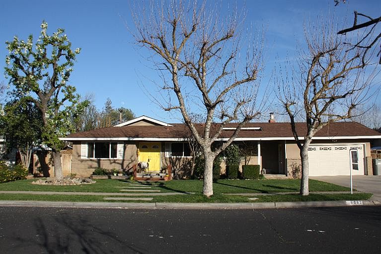 1st image of 6082 N Colonial Ave