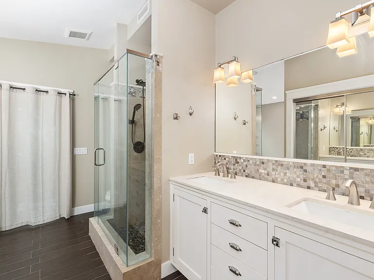 142 W Avenida Cadiz — Photo 23