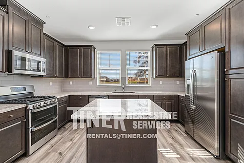 7941 Titan Dr Photo 1