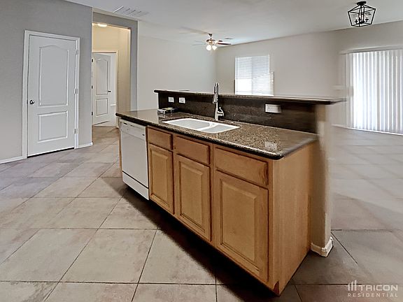 4th image of 45419 W Gavilan Dr