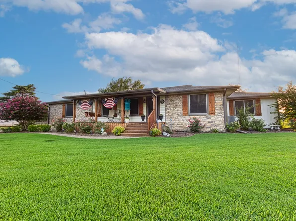 157 County Road 167, Whitesboro, TX 76273