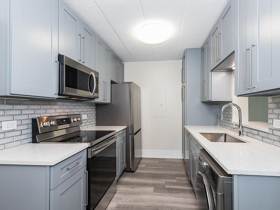 1st image of 606 E Woodland Park Ave APT 211
