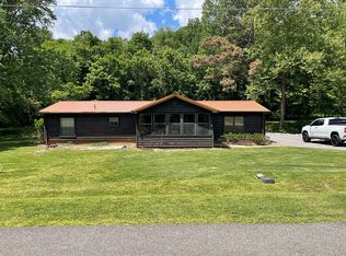 207 Oriole Dr, Eddyville, KY 42038