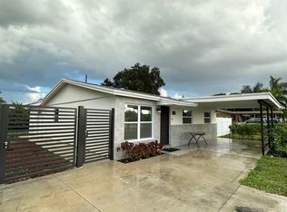 476 NW 3rd Ave, Deerfield Beach, FL 33441