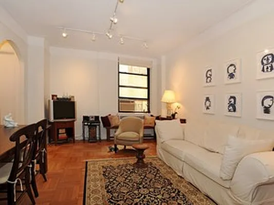 Sold by Corcoran | media 2