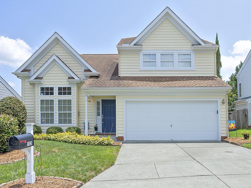 1st image of 1529 Pebble Creek Xing