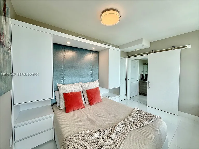 400 Sunny Isles Blvd #1404 — Photo 18