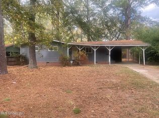 1624 Kentwood Dr, Jackson, MS 39212
