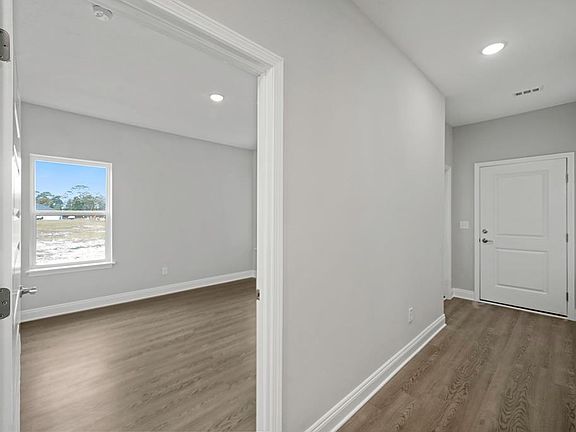4th image of 251 Mosaic Dr #39