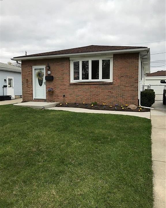 1st image of 41 Hillwood Dr