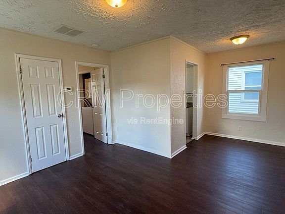 2nd image of 4537 Fletcher Ave