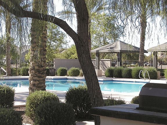 Pool no 1, view 1
