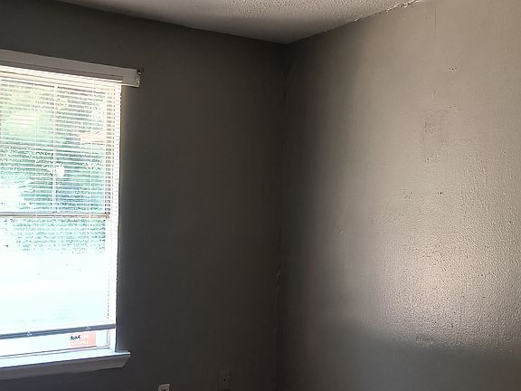 5th image of 901 E 29th Ave #7