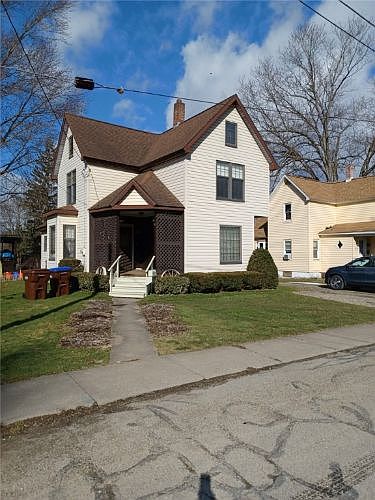 1st image of 14 Warden St