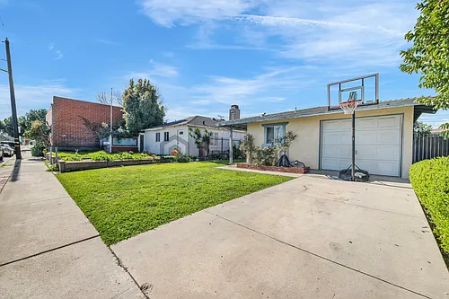 18103 S Harvard Blvd #B Photo 1
