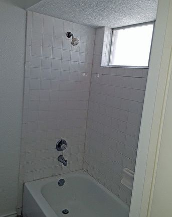 4th image of 9262 Encino Vlg