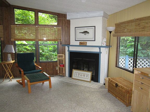 2nd image of 3349 W Ames Lake Dr NE
