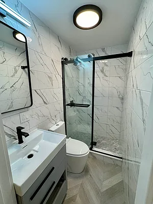 Rented by Tolmas Corporation | media 7