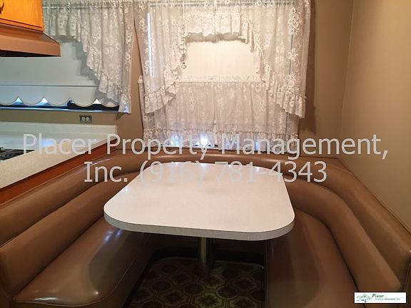 5th image of 8181 Milnes Ave