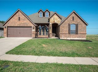 109 Loving Trl, Justin, TX 76247