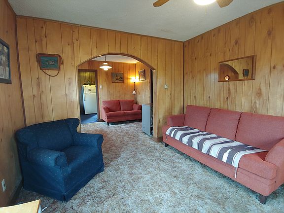 2nd image of 114 Palmer Ln