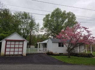 1529 Old Lancaster Pike #F, Reading, PA 19608