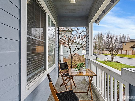 3rd image of 5728 66th Street NE