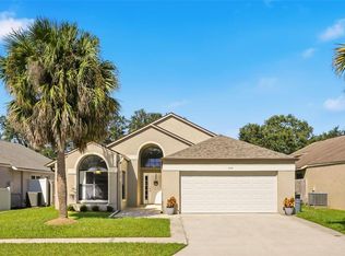 245 Lakebreeze Cir, Lake Mary, FL 32746