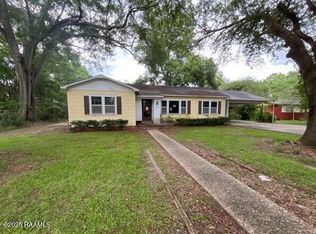109 Pecan St, Ville Platte, LA 70586