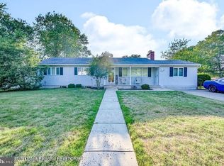 136 Beechtree Dr, Toms River, NJ 08753
