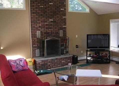2nd image of 14 Sky View Dr