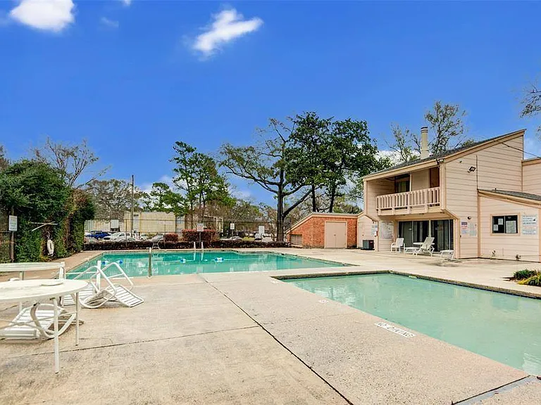 5809 Village Forest Ct — Photo 2