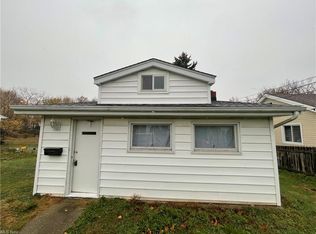 8027 Cherry St, Mentor on the lake, OH 44060