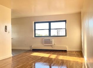 17040 Henley Rd APT 5, Jamaica, NY 11432