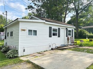 4366 Springbrook Rd E, Castile, NY 14427