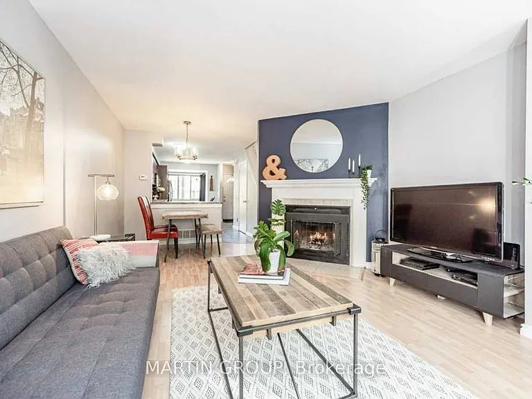 895 Maple Ave #514 — Photo 5