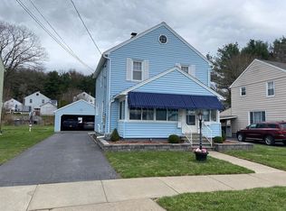 517 S Grippen Ave, Endicott, NY 13760