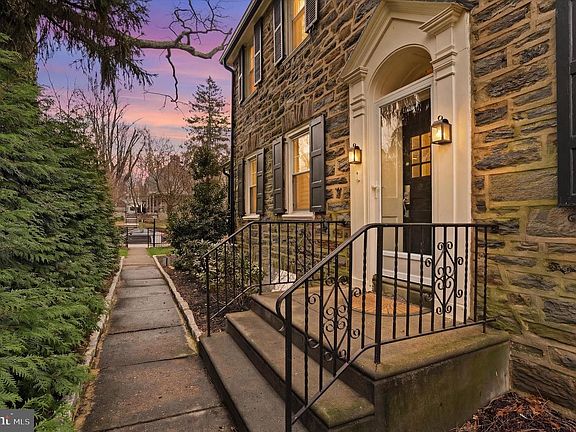 5th image of 507 Murdoch Rd