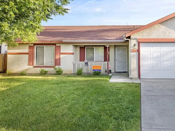 1349 Van Court, Hanford, CA 93230