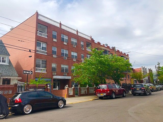1st image of 104-48 37th Dr #2B