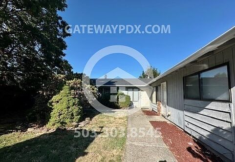 2nd image of 23238 NE Halsey St